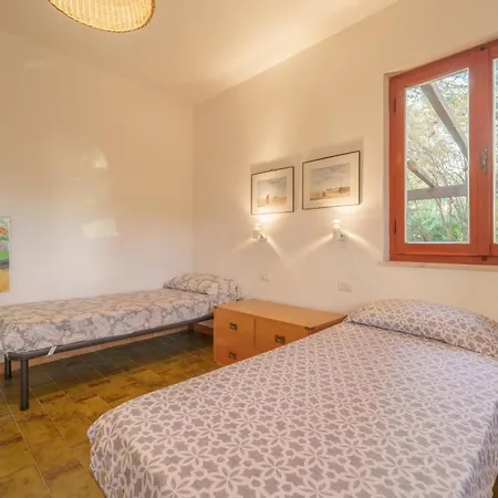 Ai Pini A Punta Perla - Goelba Вилла *