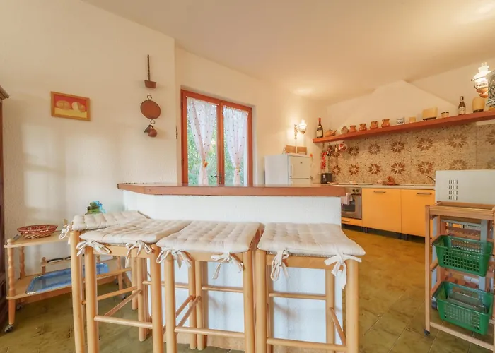 Villa Ai Pini A Punta Perla - Goelba *