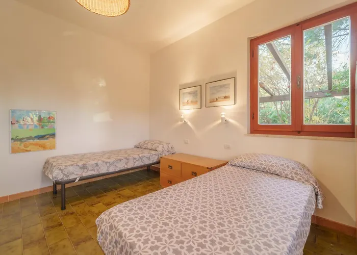 Ai Pini A Punta Perla - Goelba Villa *