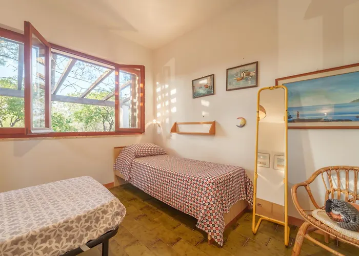 Villa Ai Pini A Punta Perla - Goelba